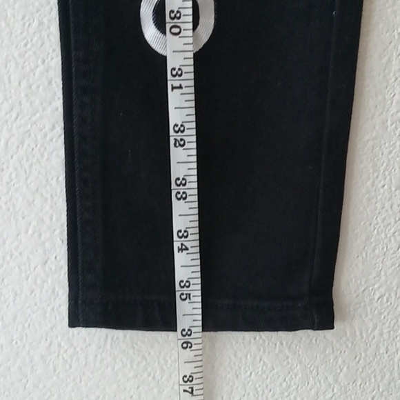 Women Pant - Picture 4 of 8